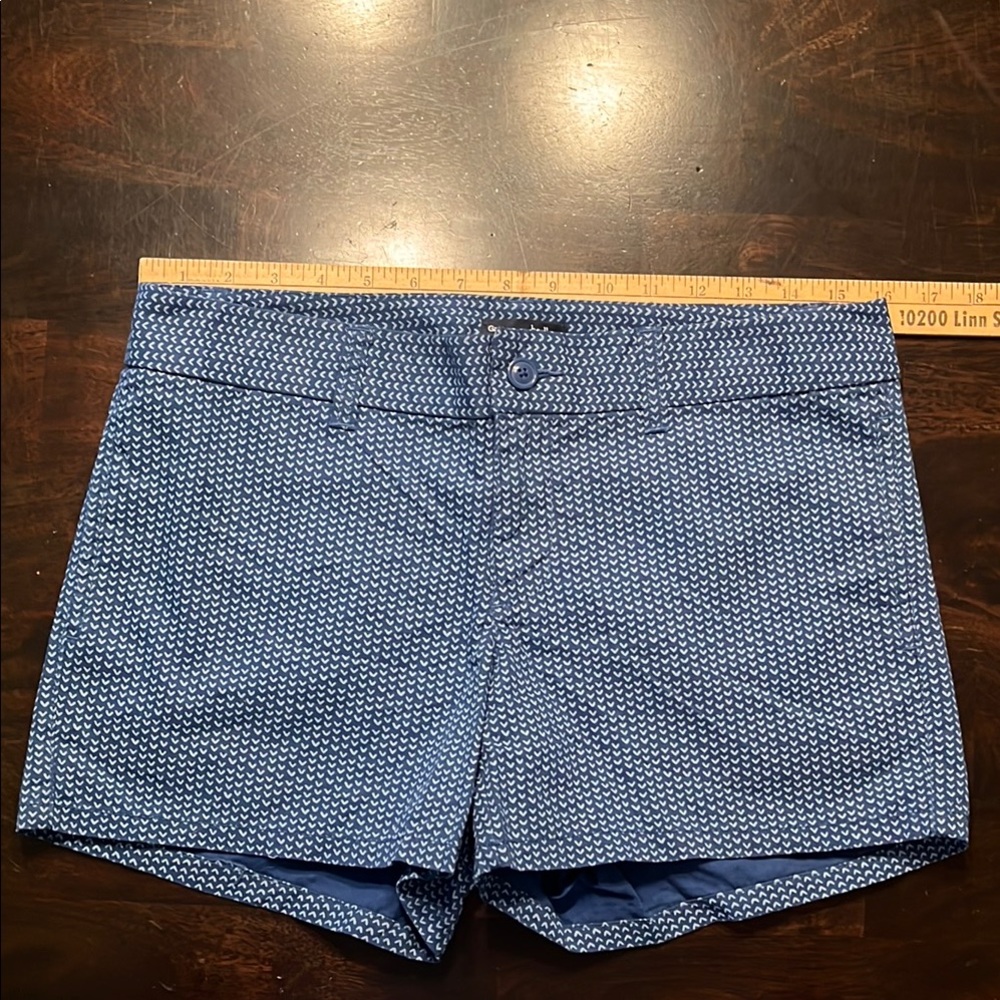 Gap Hadley Shorts Size 6 NWOT